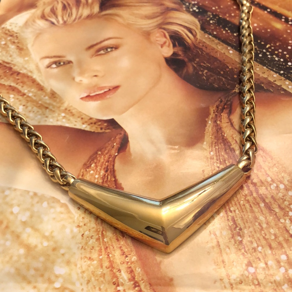 Vintage 1980s Gold Plated Chevron Style Choker Necklace